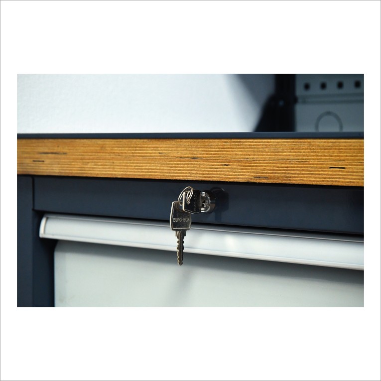 Верстак FBK 205.356 купить в Новосибирске Верстак FBK 205.356 купить в Новосибирске