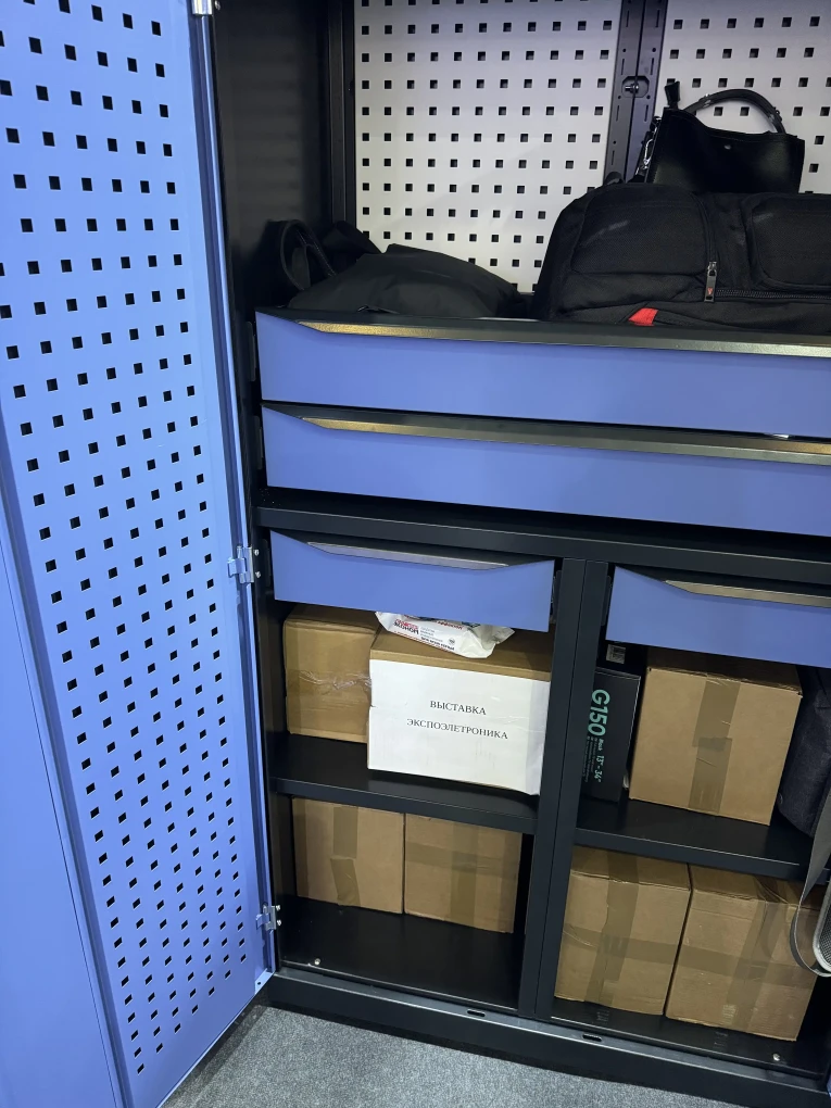 Шкаф антистатический SPC 182.10B.2S купить в Новосибирске Шкаф антистатический SPC 182.10B.2S купить в Новосибирске