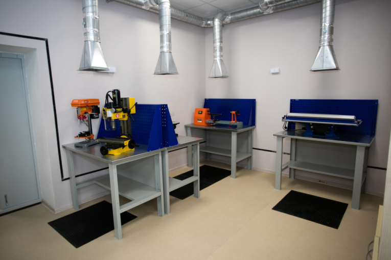 Верстак Profi WT120.F1/F1.010 купить в Новосибирске Верстак Profi WT120.F1/F1.010 купить в Новосибирске