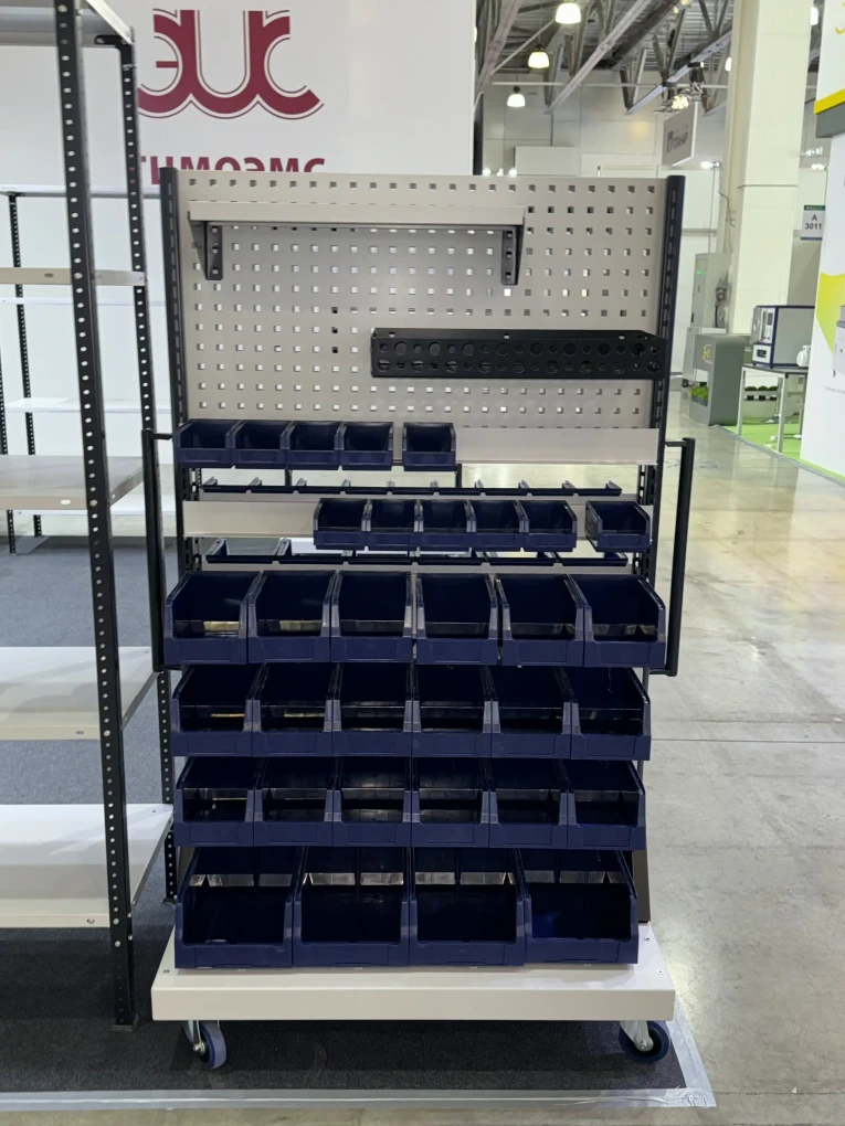 Передвижная стойка SPC 4B.1 (90.36.8) купить в Новосибирске Передвижная стойка SPC 4B.1 (90.36.8) купить в Новосибирске