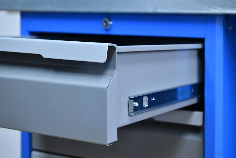 Верстак PRF 161.35.1-2F купить в Новосибирске Верстак PRF 161.35.1-2F купить в Новосибирске