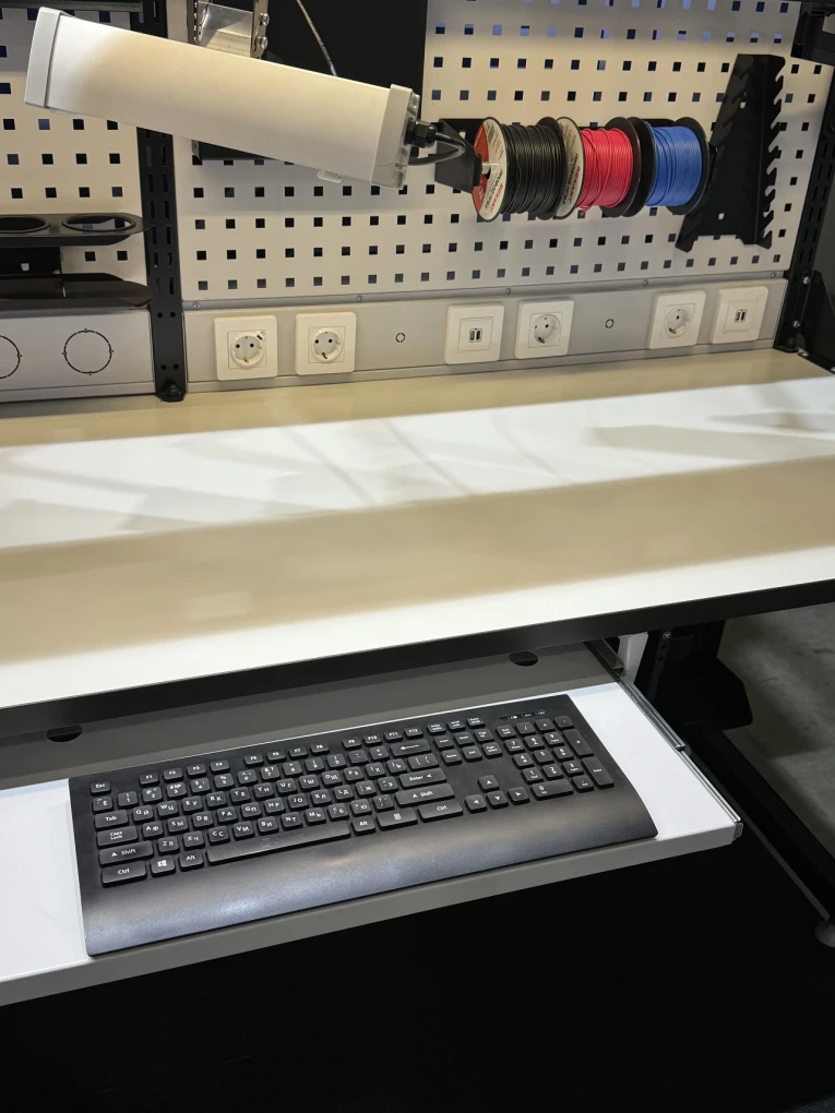 SPC Полка для клавиатуры купить в Новосибирске