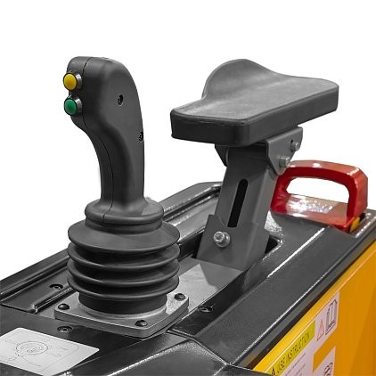 Штабелер самоходный с кабиной CDD15C (1500 кг; 6,5 м; li-ion 25,6В / 300Ач, PV, EPS) SMARTLIFT (SMART) купить в Новосибирске